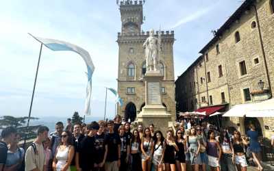 Obóz młodzieżowy, Rimini h. Crown***- obóz Party Zone - wylot z Warszawy Hotel Crown***, 8 dni 16-19 lat